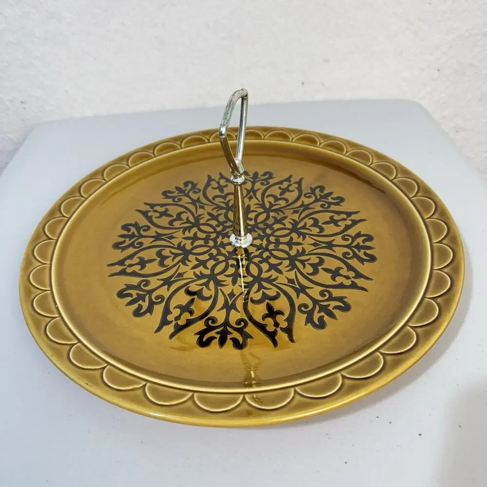 Homer Laughlin Round Serving Handled Plate Tray Coventry Castilian Mustard Gold